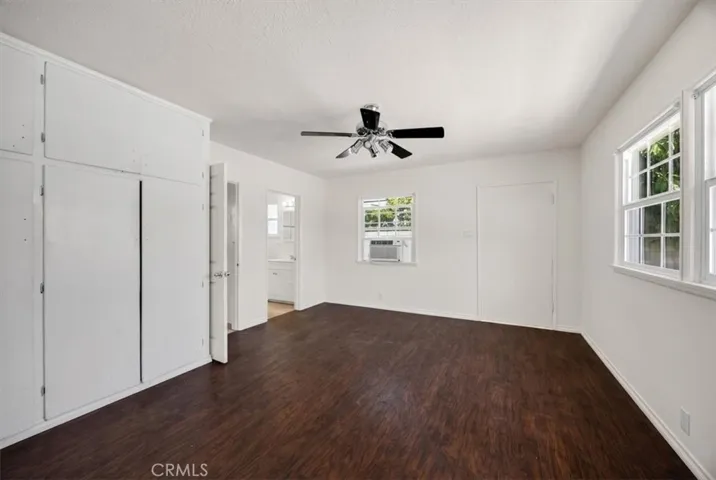 1068 E 9th Street, Upland, California 91786