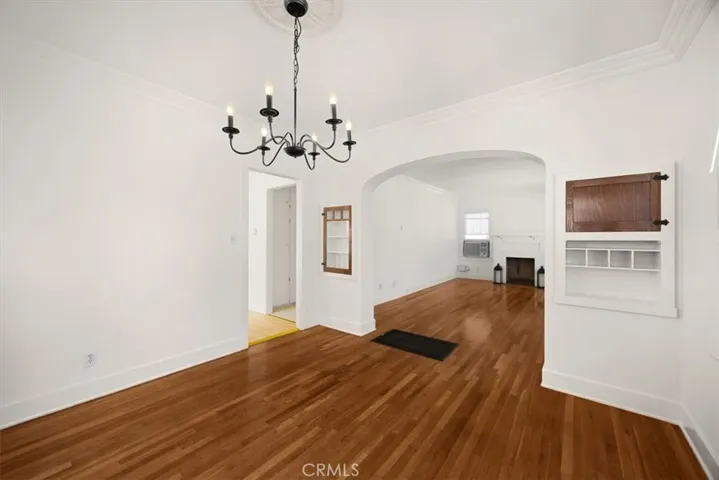 1068 E 9th Street, Upland, California 91786