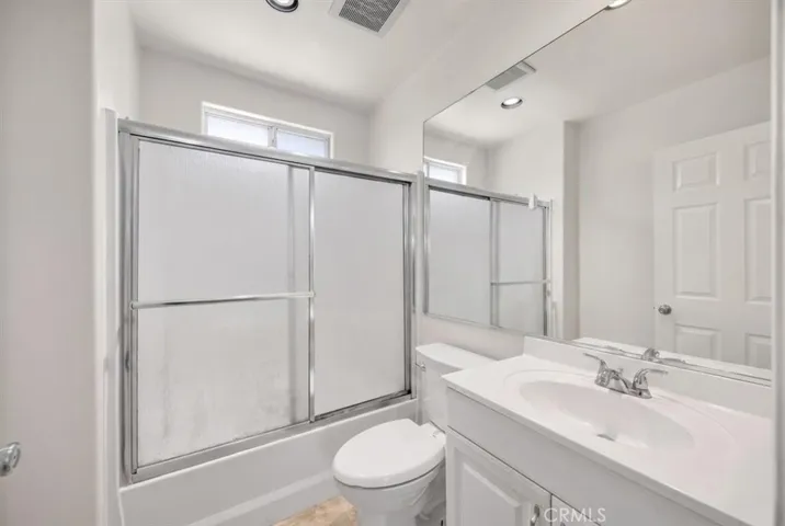 1068 E 9th Street, Upland, California 91786