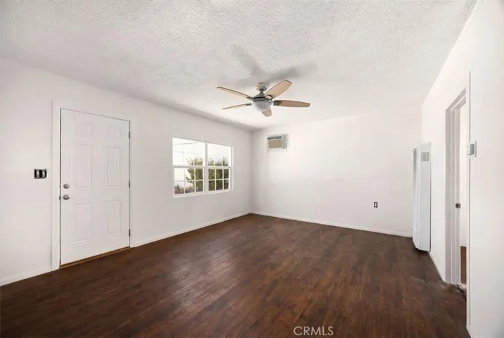 1068 E 9th Street, Upland, California 91786
