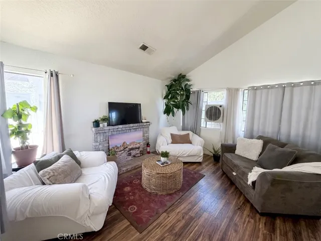 15660 Lake Ridge Road, Lake Elsinore, California 92530