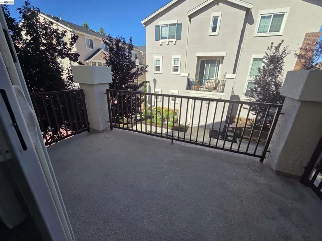 2985 First Street, Livermore, California 94551