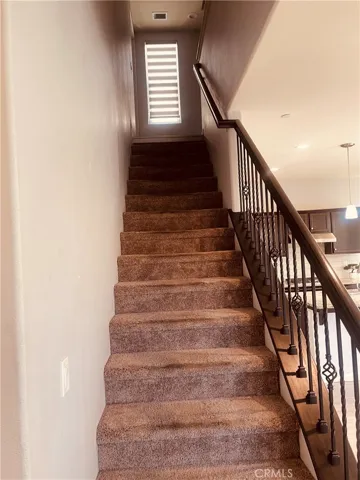 6251 E Overlook, Fresno, California 93727