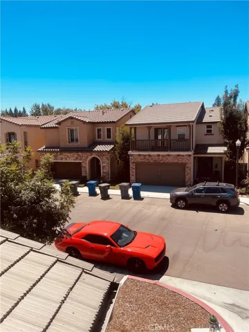 6251 E Overlook, Fresno, California 93727