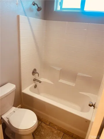 6251 E Overlook, Fresno, California 93727