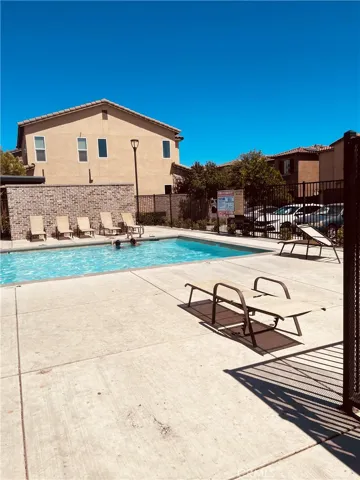 6251 E Overlook, Fresno, California 93727