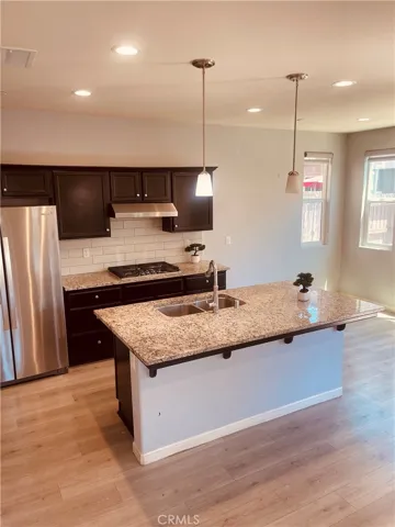 6251 E Overlook, Fresno, California 93727