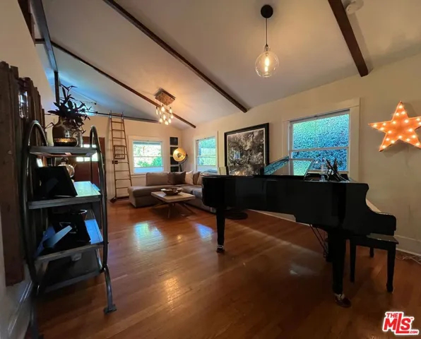 1315 N Mccadden Place, Los Angeles, California 90028