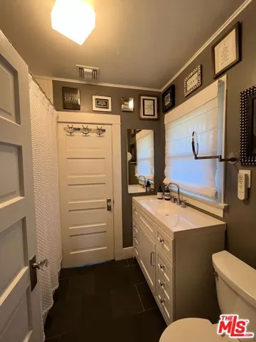 1315 N Mccadden Place, Los Angeles, California 90028