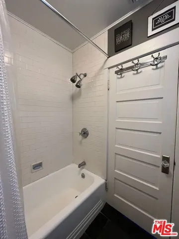 1315 N Mccadden Place, Los Angeles, California 90028