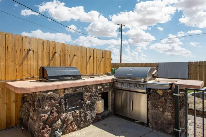 73292 Raymond Way, 29 Palms, California 92277