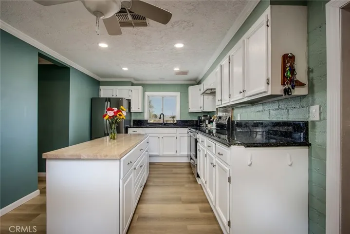 73292 Raymond Way, 29 Palms, California 92277