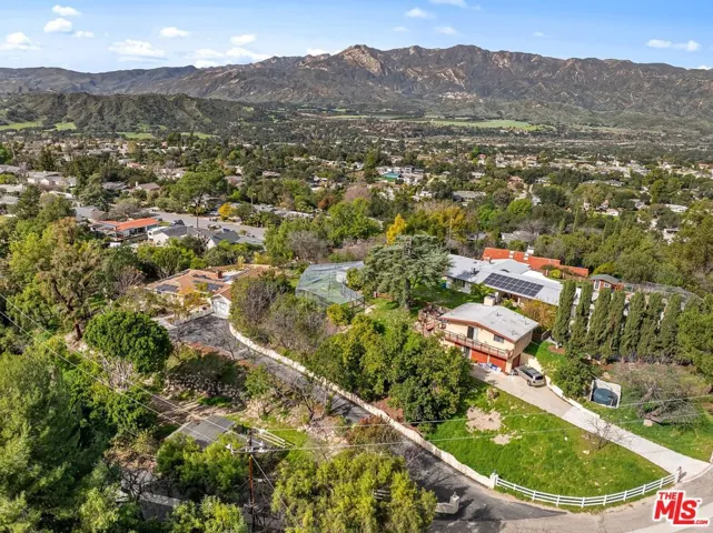 107 Alto Drive, Oak View, California 93022