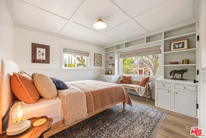 107 Alto Drive, Oak View, California 93022
