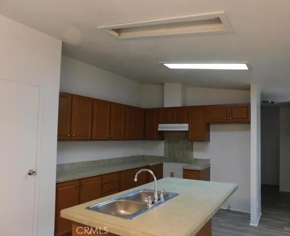 6833 Rea Avenue, California City, California 93505