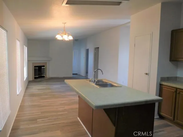 6833 Rea Avenue, California City, California 93505