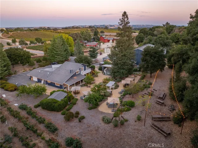 2925 Anderson Road, Paso Robles, California 93446
