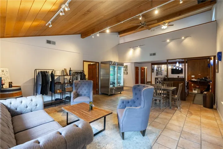 2925 Anderson Road, Paso Robles, California 93446