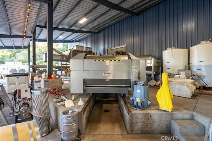 2925 Anderson Road, Paso Robles, California 93446
