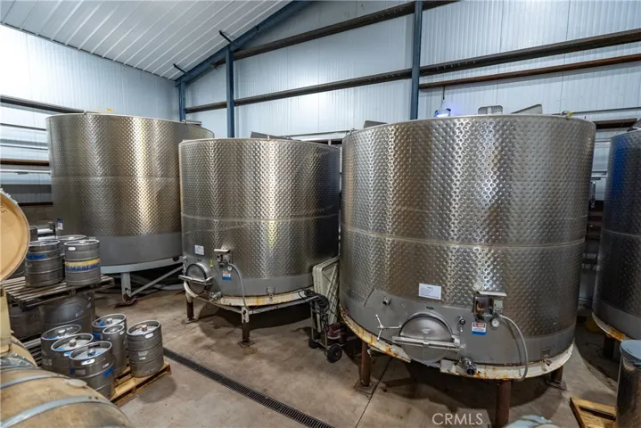 2925 Anderson Road, Paso Robles, California 93446