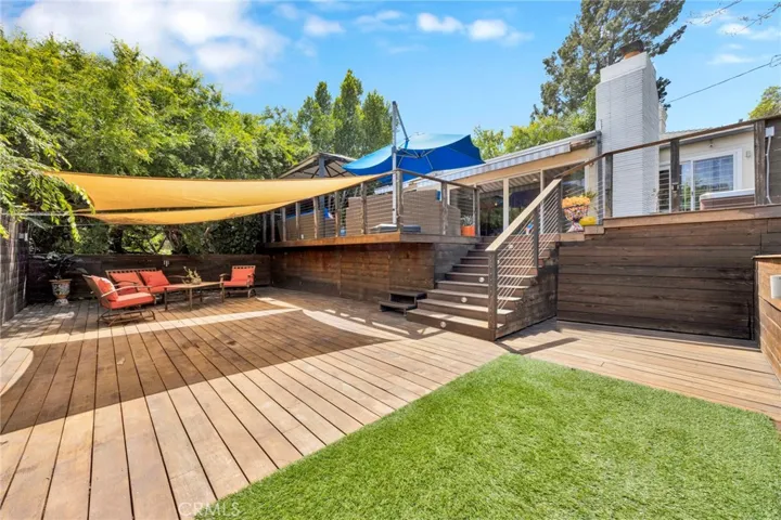 3374 Floyd, Los Angeles, California 90068