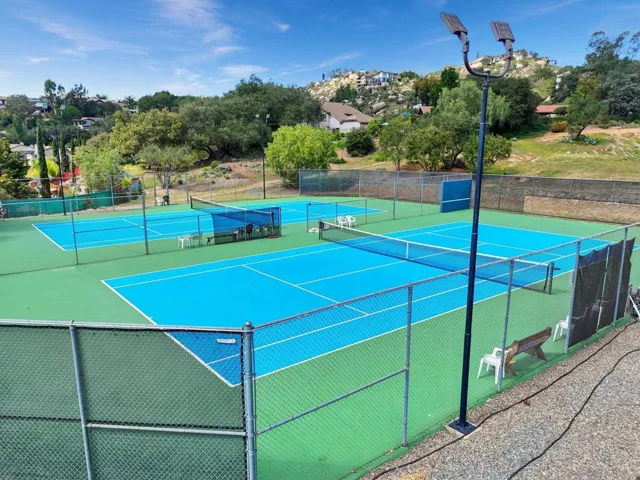 10540 Pinion Trl, Escondido, California 92026