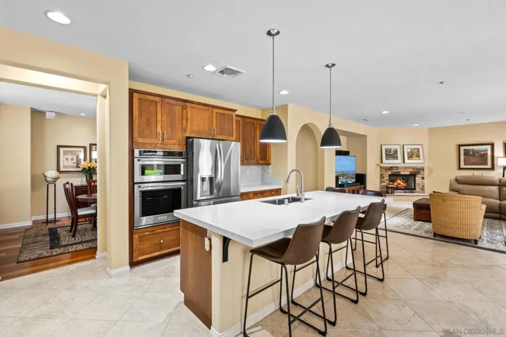 10540 Pinion Trl, Escondido, California 92026