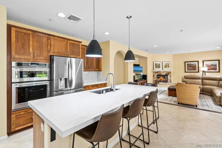10540 Pinion Trl, Escondido, California 92026