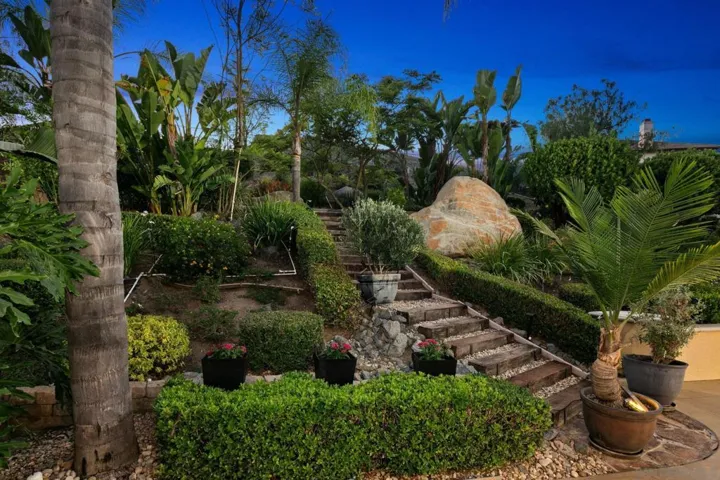 10540 Pinion Trl, Escondido, California 92026