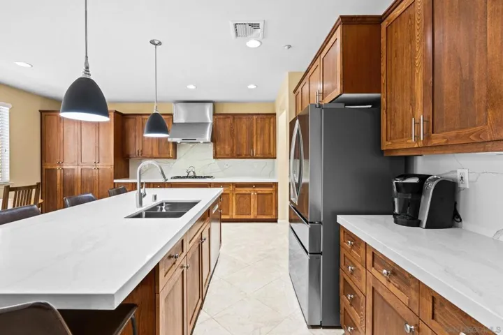 10540 Pinion Trl, Escondido, California 92026