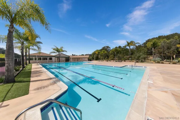 10540 Pinion Trl, Escondido, California 92026
