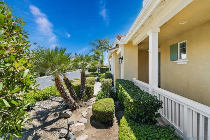 10540 Pinion Trl, Escondido, California 92026