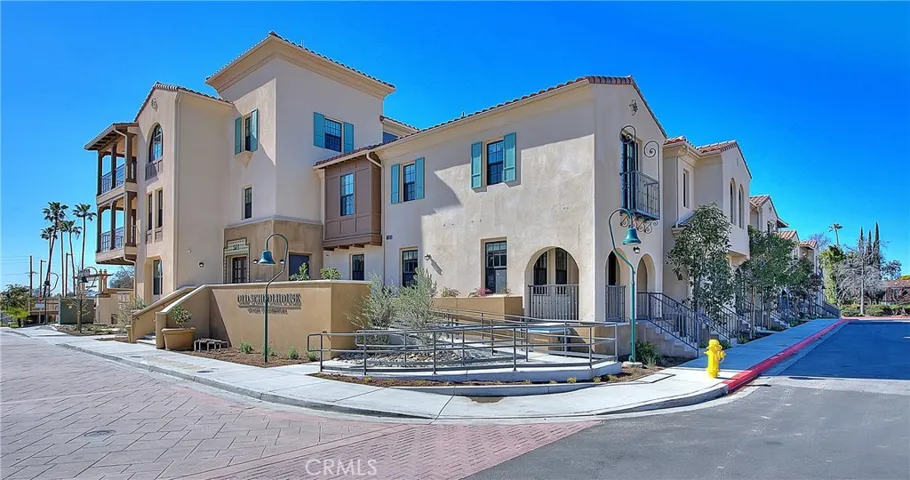 501 W Foothill Boulevard 306, Claremont, California 91711