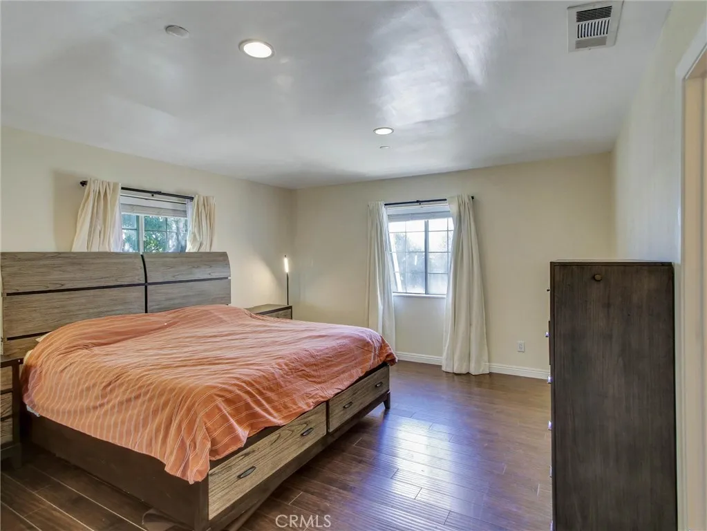 379 N Mentor Avenue 1, Pasadena, California 91106 — photo 4