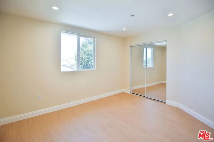 5517 – 5519 Lavinia Avenue, Lynwood, California 90262