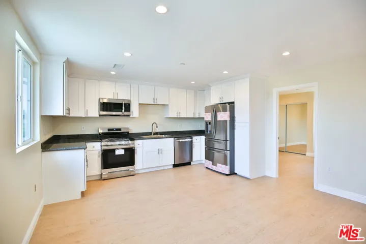 5517 – 5519 Lavinia Avenue, Lynwood, California 90262