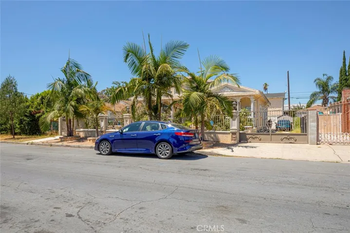 6641 Agnes Avenue, North Hollywood, California 91606