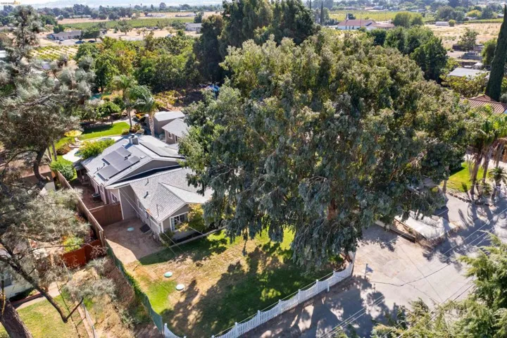 105 W Bolton Rd, Oakley, California 94561