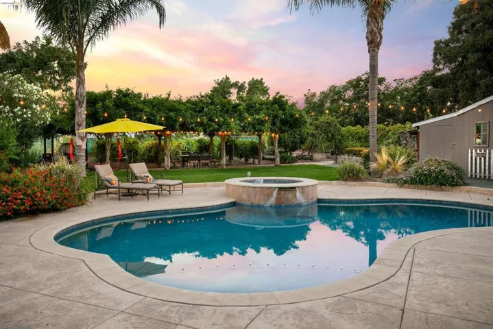 105 W Bolton Rd, Oakley, California 94561