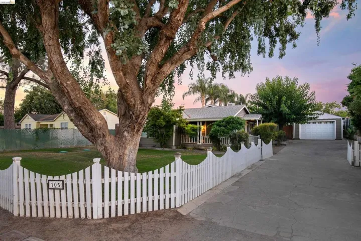 105 W Bolton Rd, Oakley, California 94561
