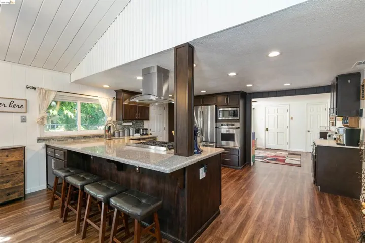 105 W Bolton Rd, Oakley, California 94561