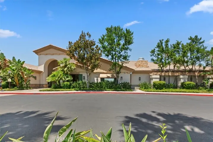 16595 Almaden, Fontana, California 92336