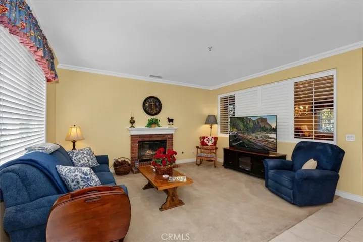 16595 Almaden, Fontana, California 92336
