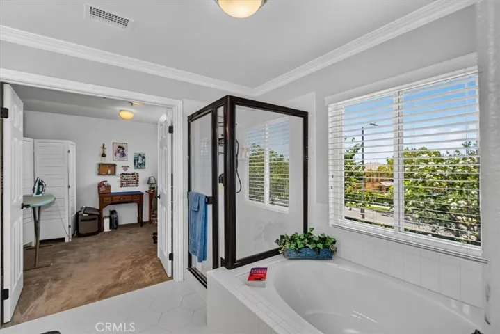 16595 Almaden, Fontana, California 92336