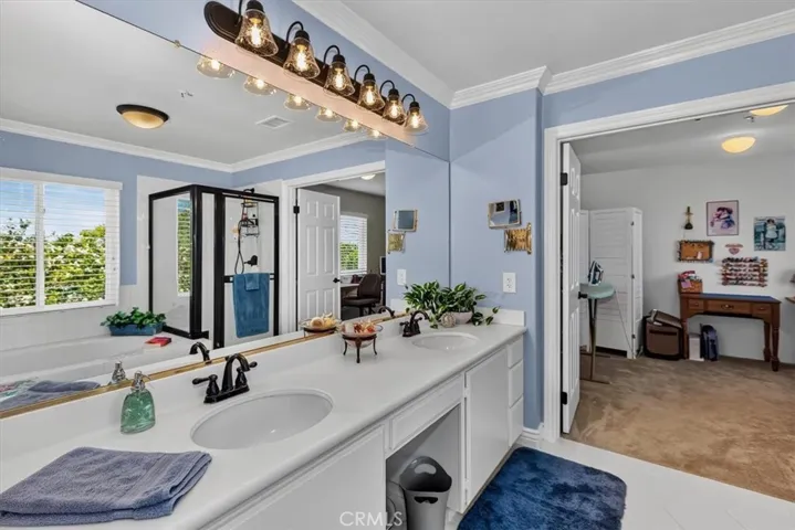 16595 Almaden, Fontana, California 92336