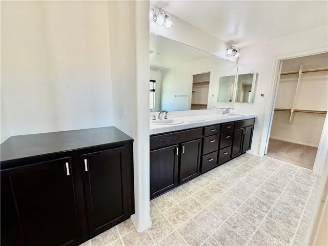 38129 Turning Leaf Court, Murrieta, California 92563