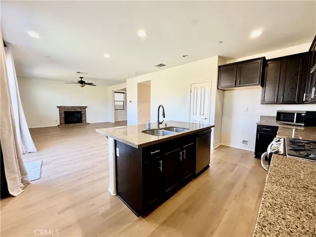 38129 Turning Leaf Court, Murrieta, California 92563