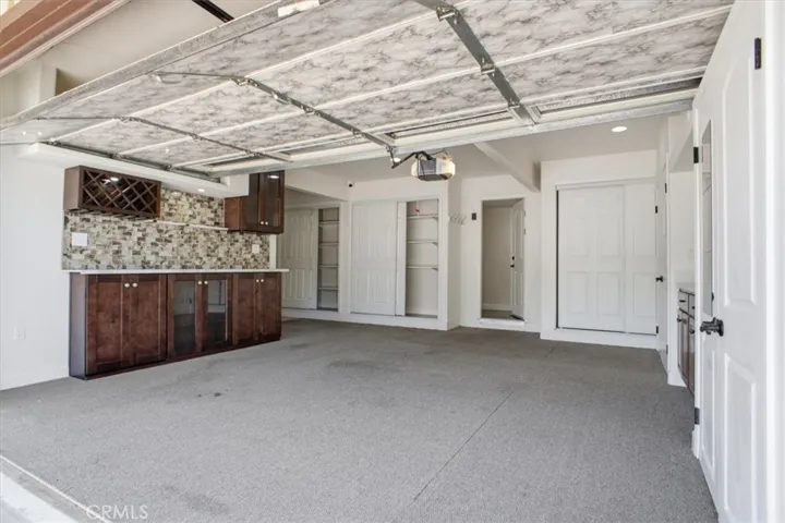 garage 1