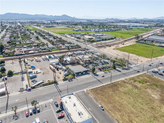 1639 E Base Line, San Bernardino, California 92410