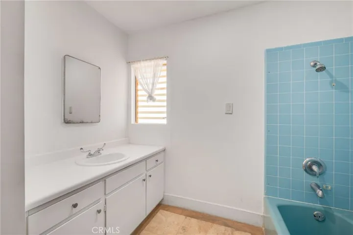 Bathroom #2